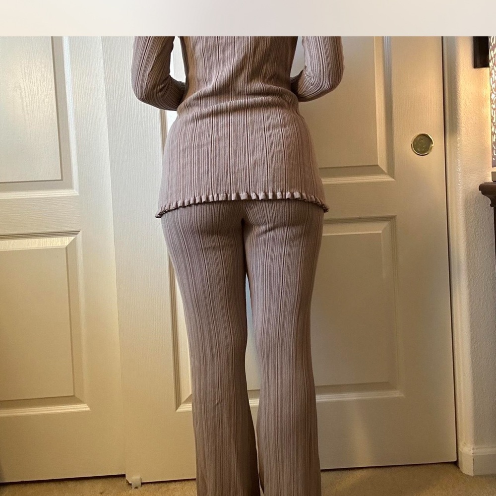 Tularosa Revolve ribbed cardigan and pant set S M - Picture 7 of 8